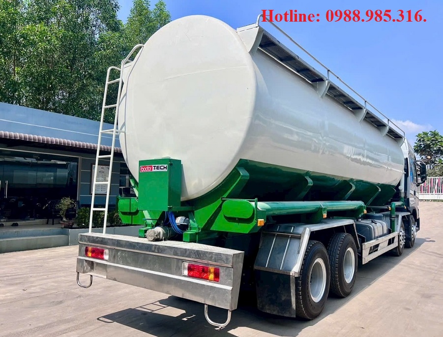 Xe tải 4 chân chở thức ăn chăn nuôi 26 khối